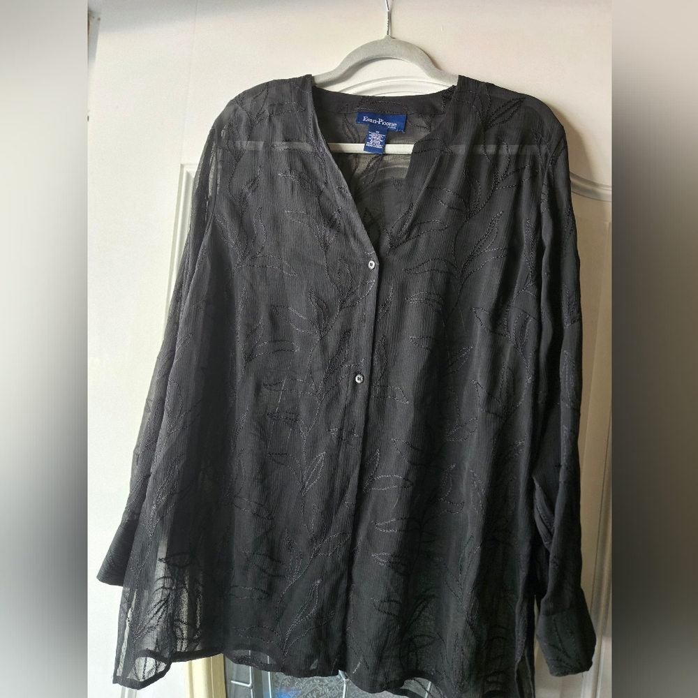 Evan Picone Black Sheer Textured Buttoned Down‎ Blouse- Size 1X
